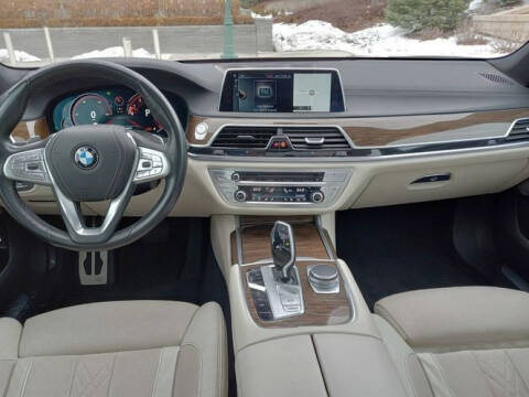 2016 BMW 7 Series