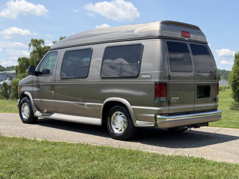 2003 Ford E-Series E-150