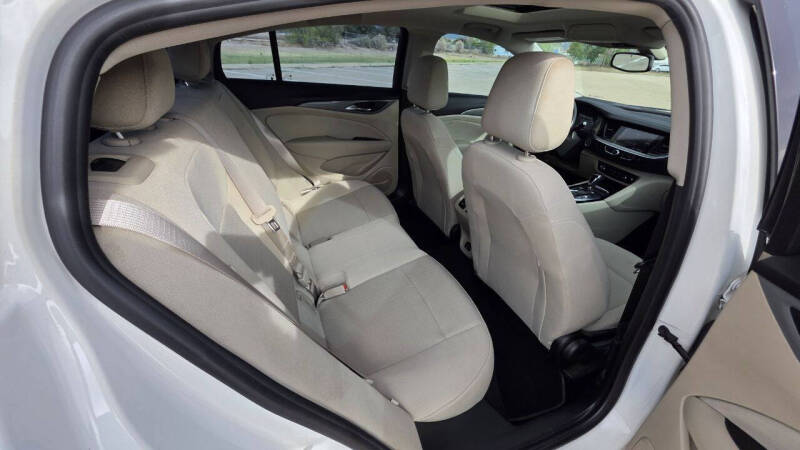 2020 Buick Regal Sportback Preferred