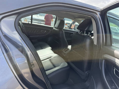 2012 Ford Taurus SEL