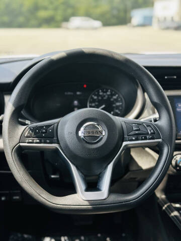 2021 Nissan Kicks SV