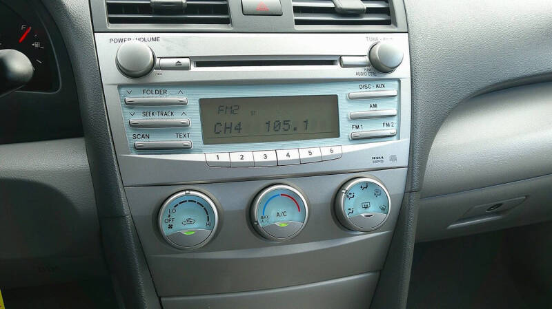 2009 Toyota Camry LE