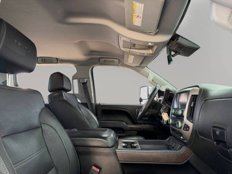 2017 GMC Sierra 2500HD Denali