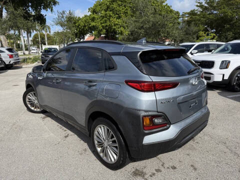 2020 Hyundai Kona SEL Plus