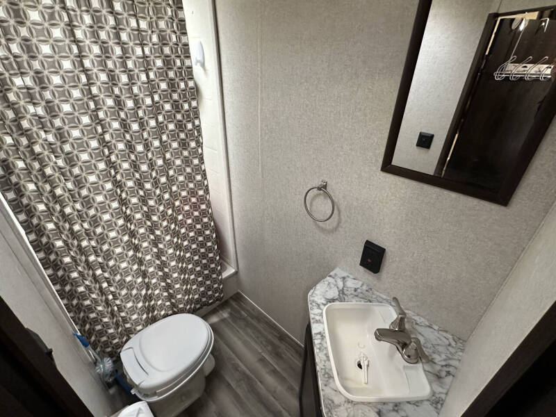 2020 FOR RENT!!!  Jayco Jayflight M-242BHS