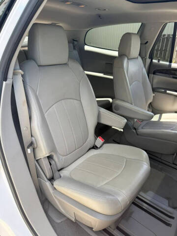 2017 Buick Enclave Leather