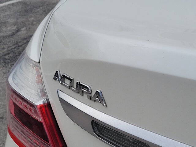 2009 Acura RL