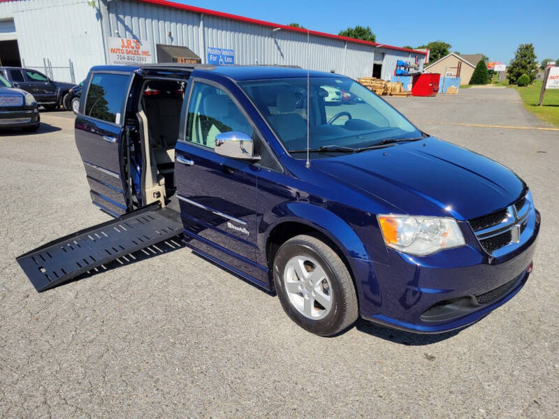 2012 Dodge WHEELCHAIR VAN