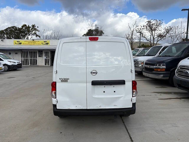 2018 Nissan NV200