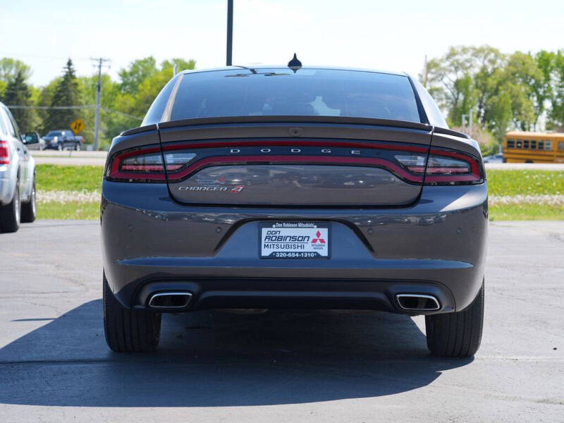 2020 Dodge Charger SXT