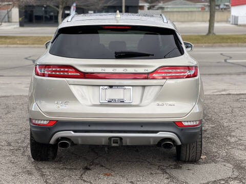 2017 Lincoln MKC Select