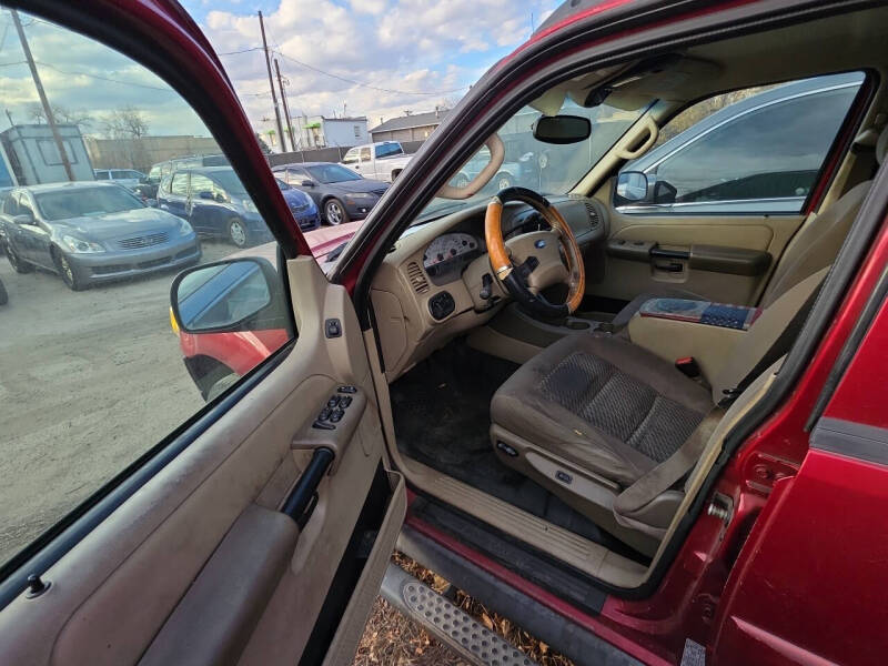 2004 Ford Explorer Sport Trac Adrenalin