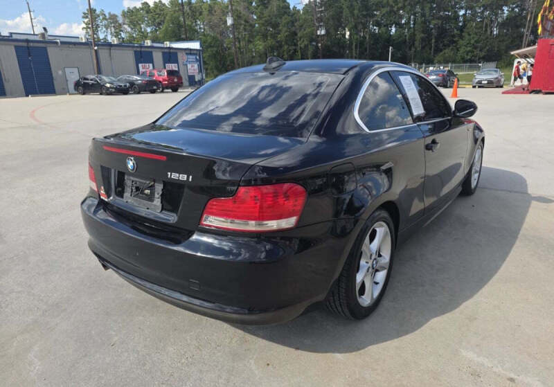 2011 BMW 1 Series 128i