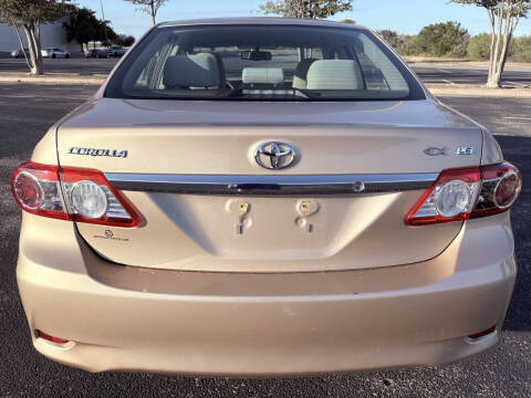 2011 Toyota Corolla LE