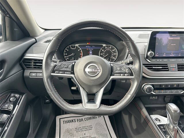 2023 Nissan Altima 2.5 SR