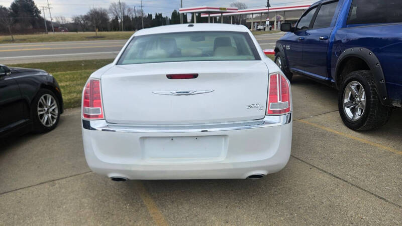 2014 Chrysler 300 C