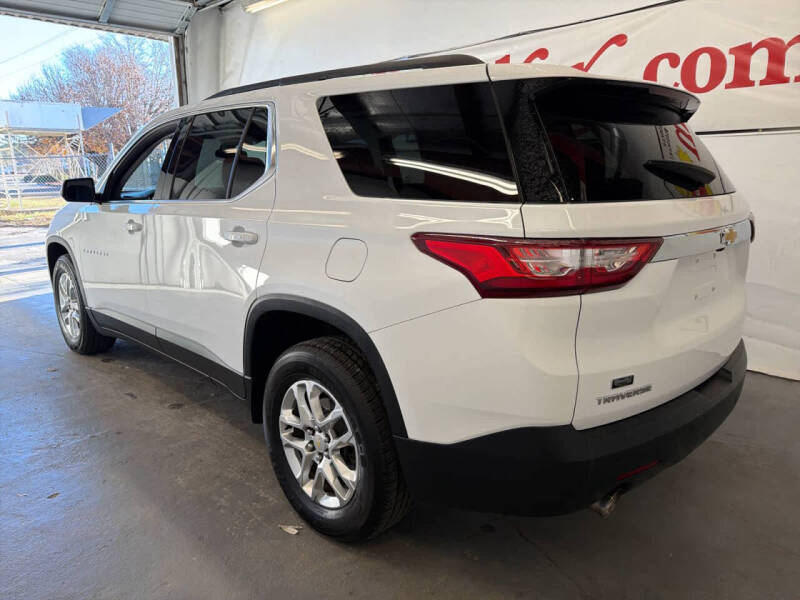 2020 Chevrolet Traverse LT Leather