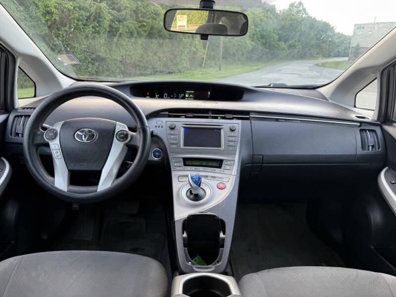 2014 Toyota Prius Two