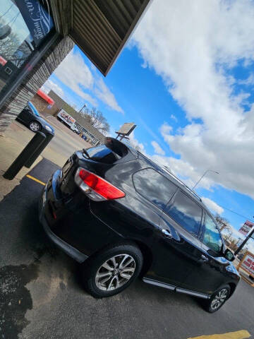 2013 Nissan Pathfinder S