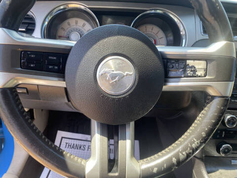 2010 Ford Mustang V6