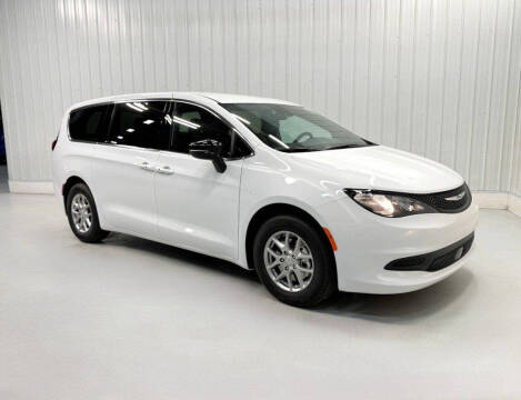 2027 Chrysler Pacifica LX