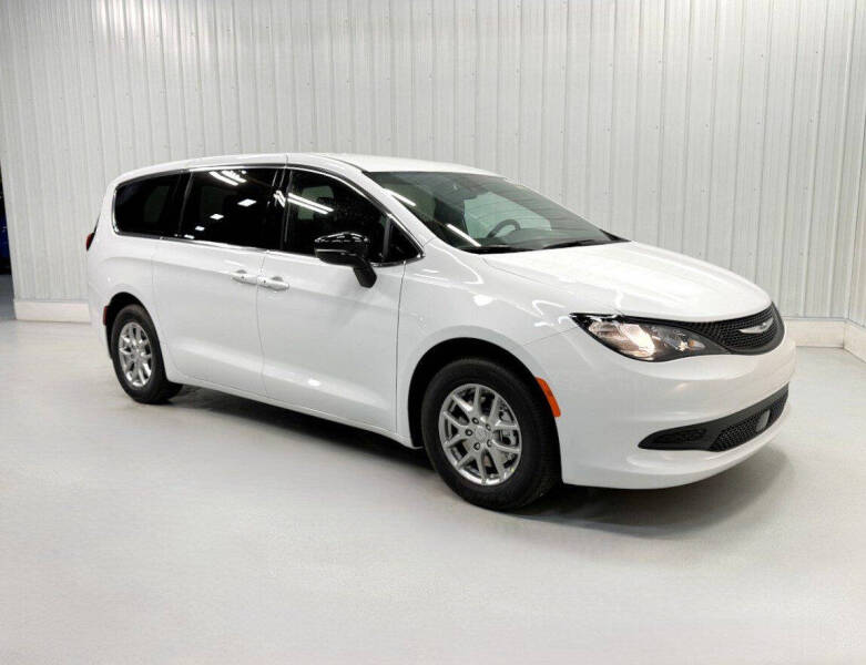 2027 Chrysler Pacifica LX