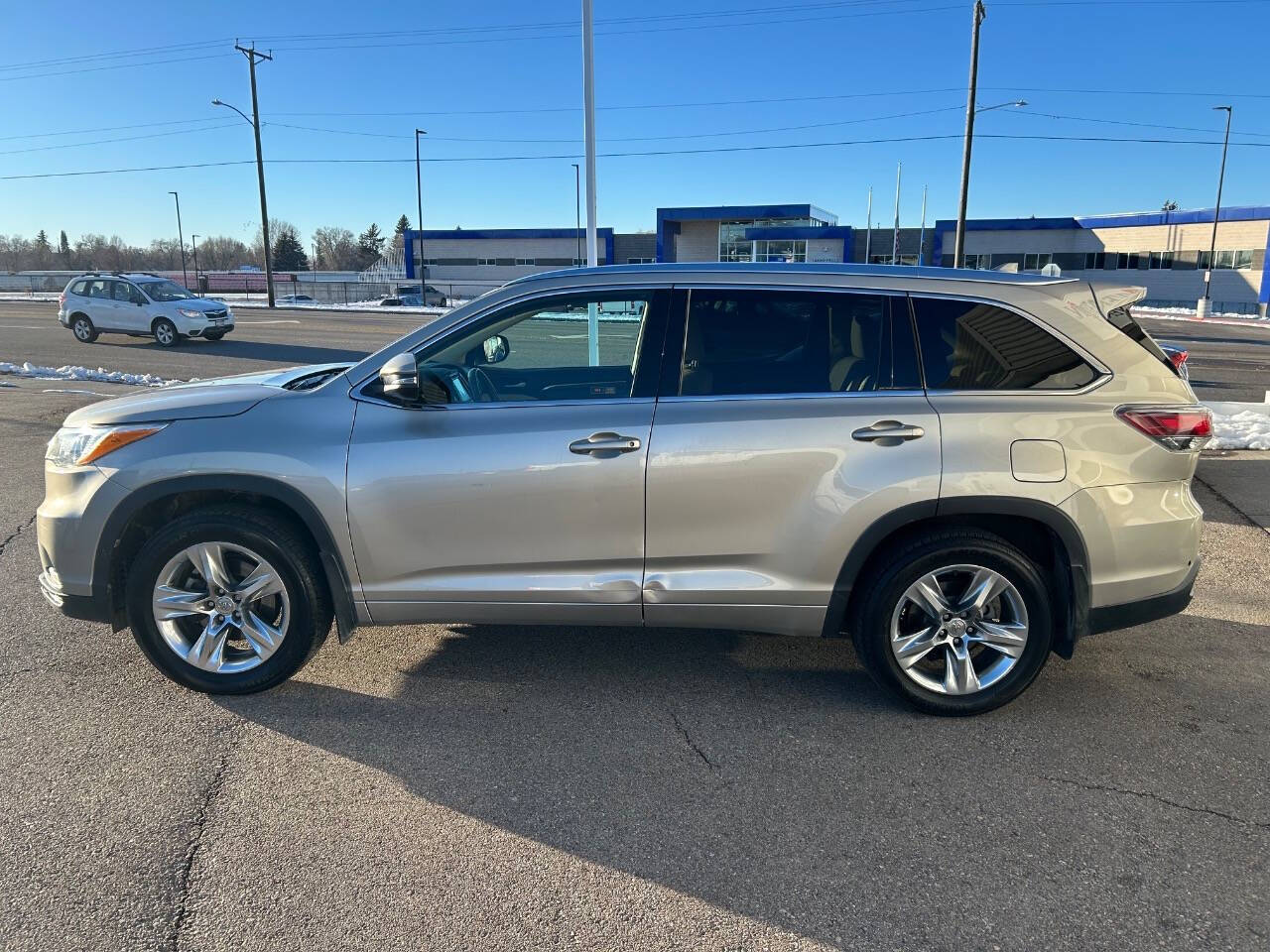 2015 Toyota Highlander for sale at Daily Driven LLC in Idaho Falls, ID