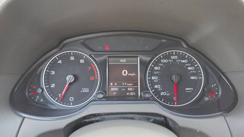 2012 Audi Q5 2.0T quattro Premium Plus