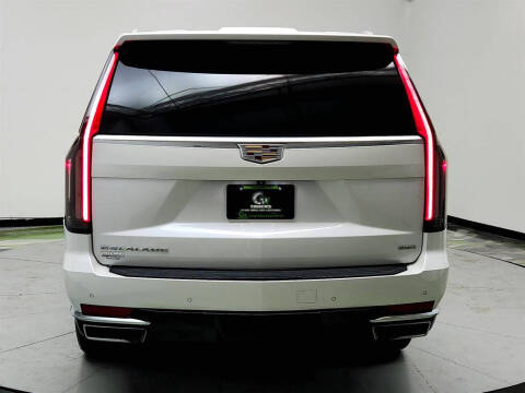 2022 Cadillac Escalade ESV Luxury