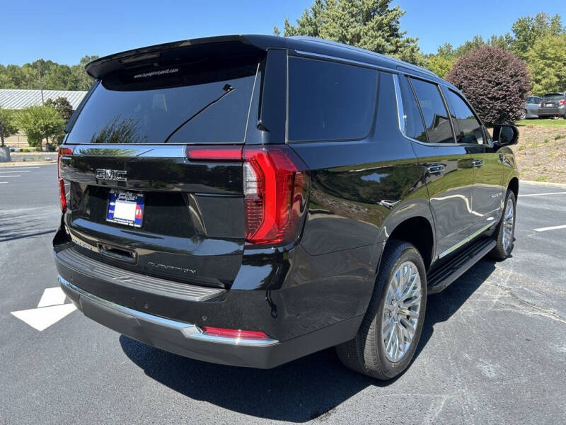 2025 GMC Yukon Elevation