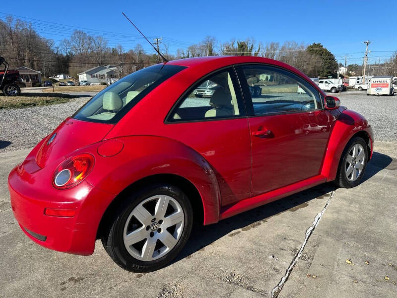 2007 Volkswagen New Beetle 2.5