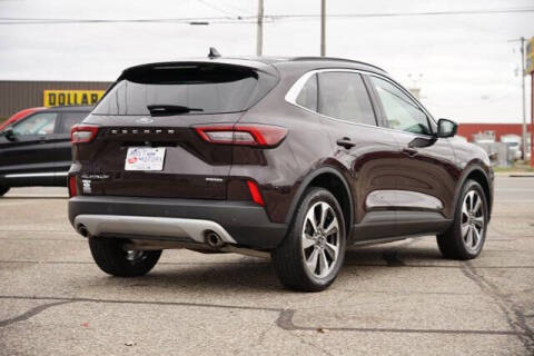 2023 Ford Escape Platinum