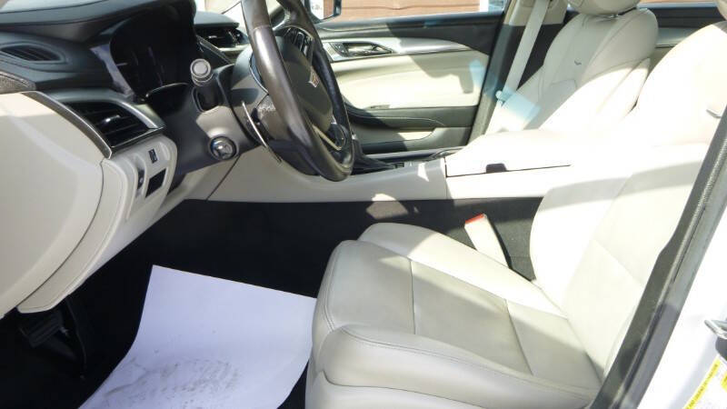 2017 Cadillac CTS 2.0T Luxury