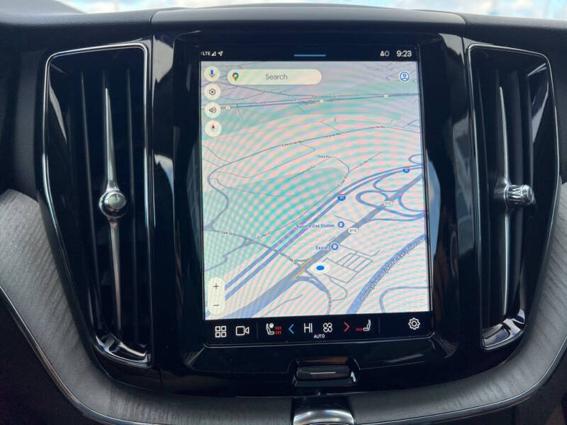 2025 Volvo XC60 T8 Plus Dark Theme