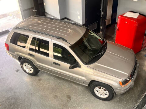 2002 Jeep Grand Cherokee Laredo