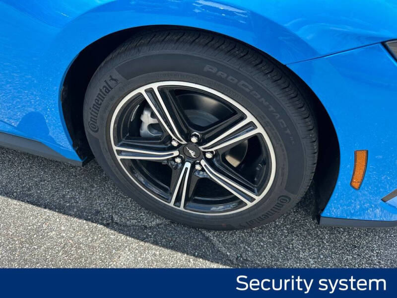 2025 Ford Mustang EcoBoost Premium