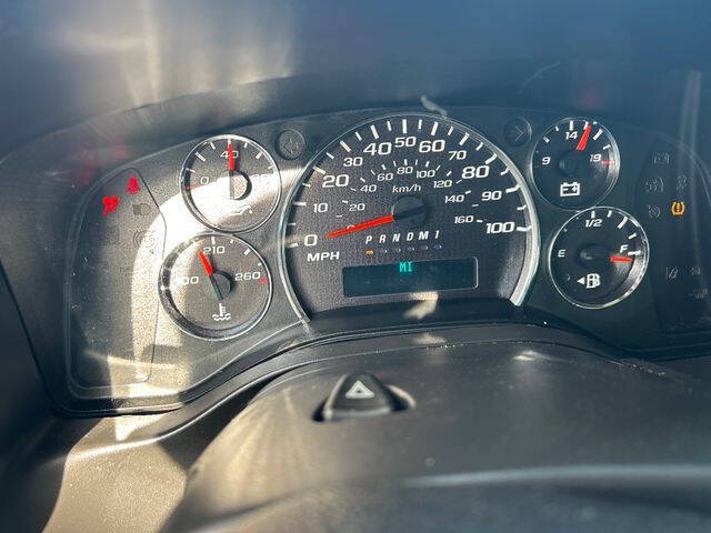 2017 GMC Savana LS 2500