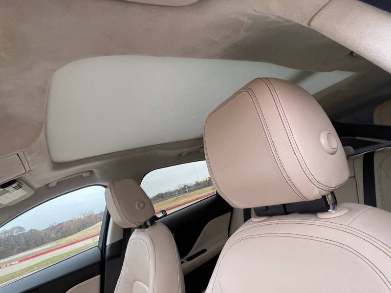 2020 Jaguar F-PACE 25t Prestige