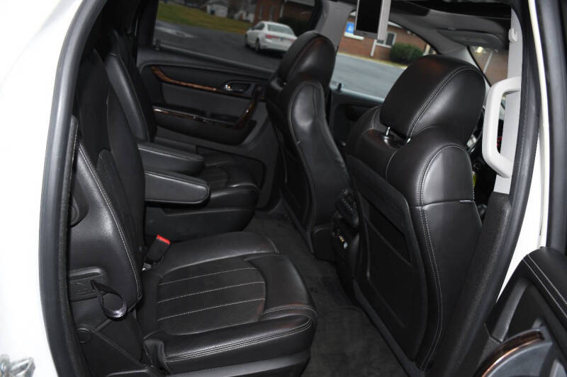 2013 GMC Acadia Denali