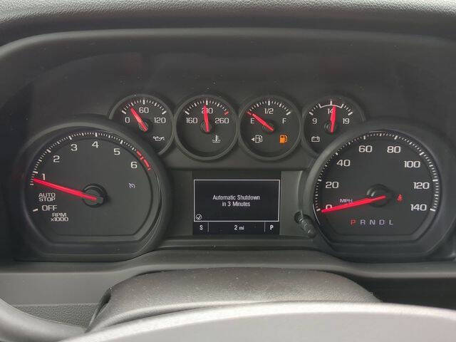 2025 Chevrolet Silverado 1500 Custom