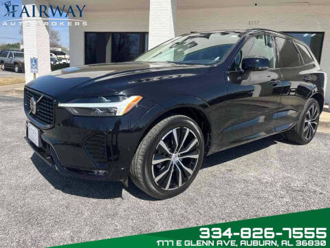 2023 Volvo XC60 B5 Plus Dark Theme