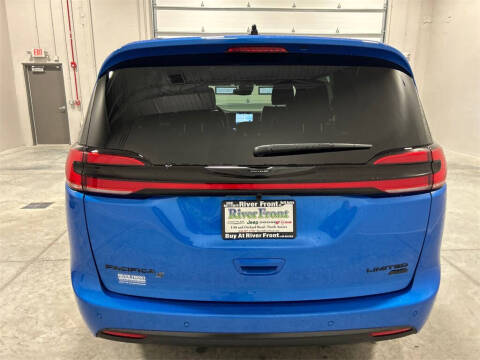 2026 Chrysler Pacifica Limited