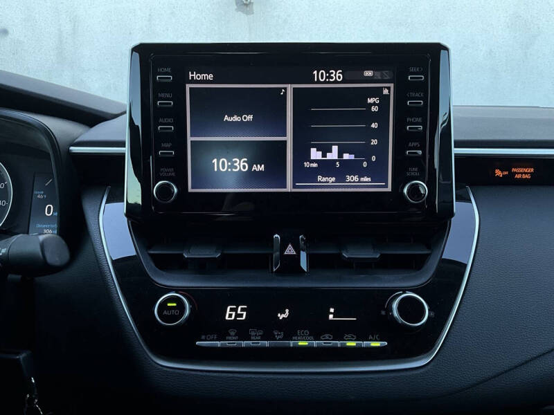 2020 Toyota Corolla LE