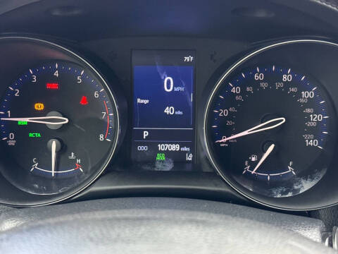 2019 Toyota C-HR XLE