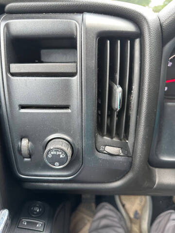 2018 Chevrolet Silverado 1500 Custom