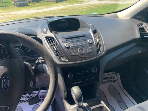 2017 Ford Escape S