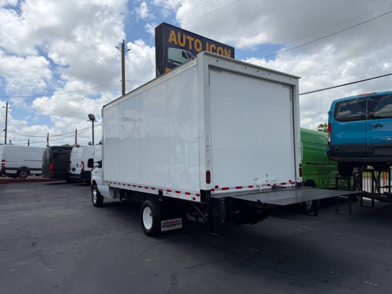 2024 Ford E-Series E-350 SD