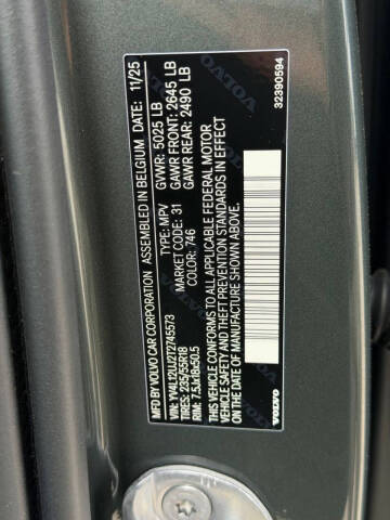 2026 Volvo XC40 B5 Core