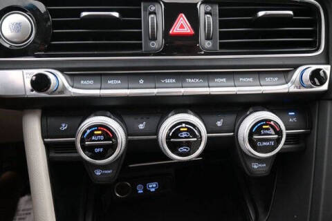 2020 Genesis G70
