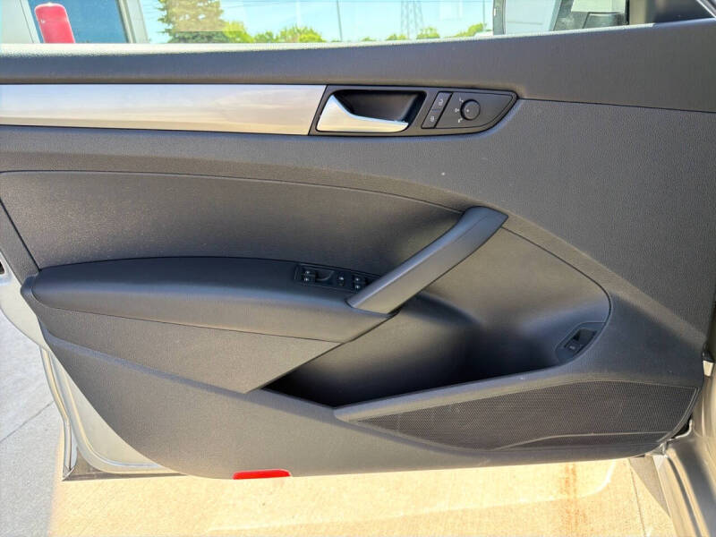 2014 Volkswagen Passat